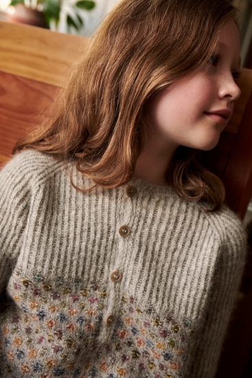 Isager Yarn Kits Little Agnes Sweater kit pull